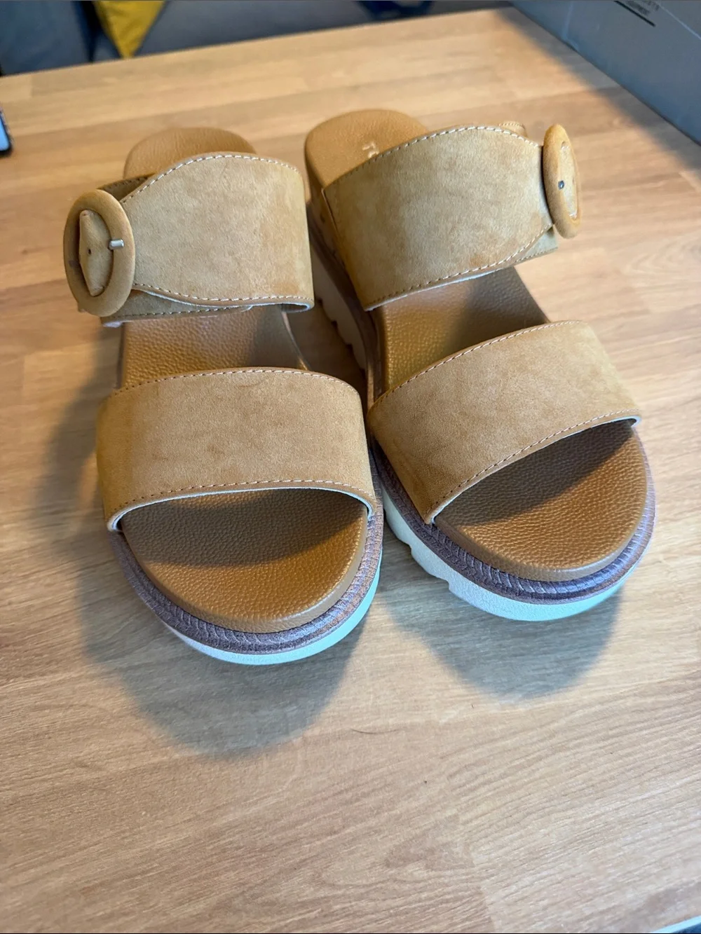 Torrid women’s Tan Suede Slide Sandals WW 7.5